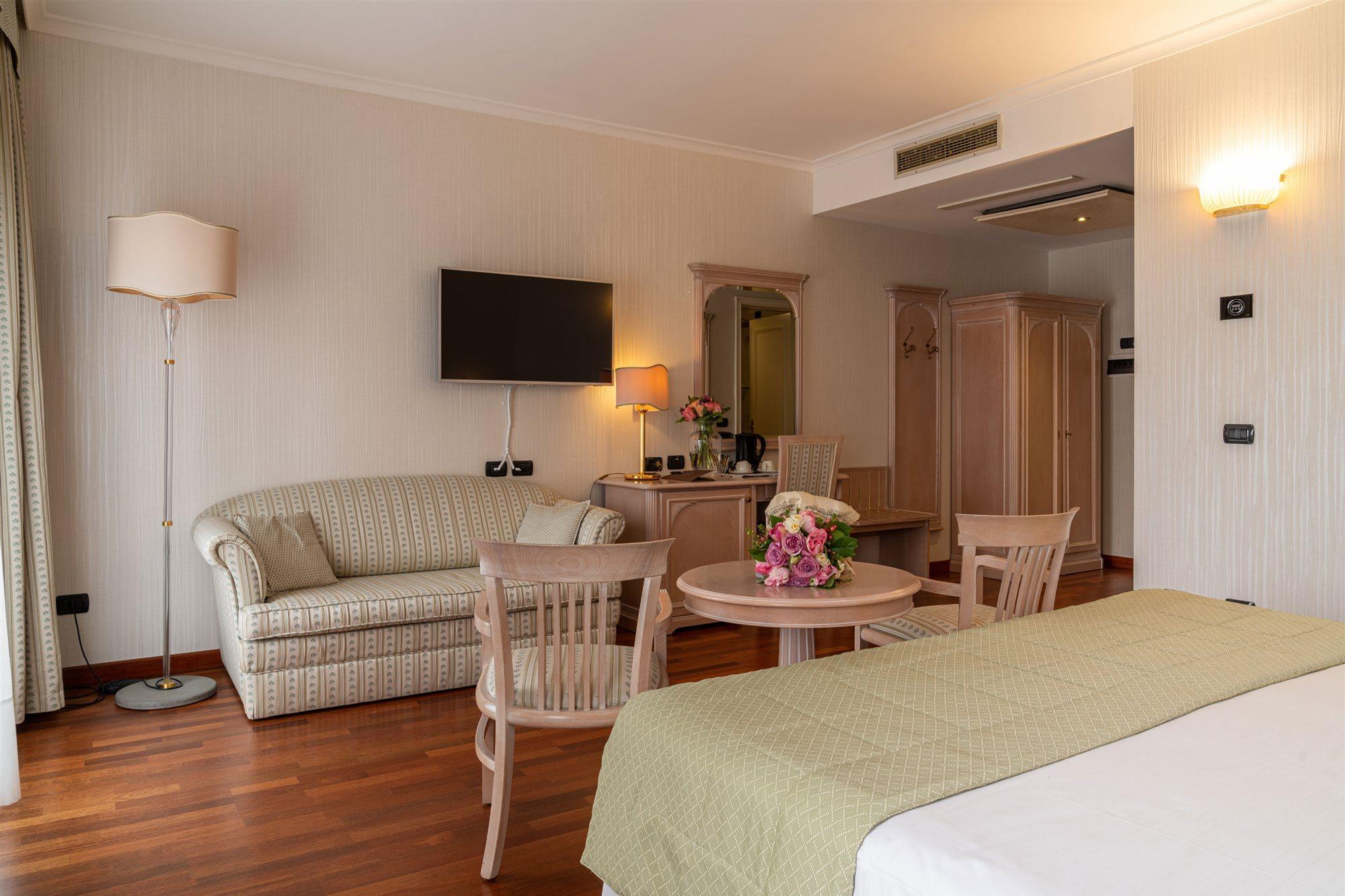 Roxy Plaza 4* Soave (Verona)